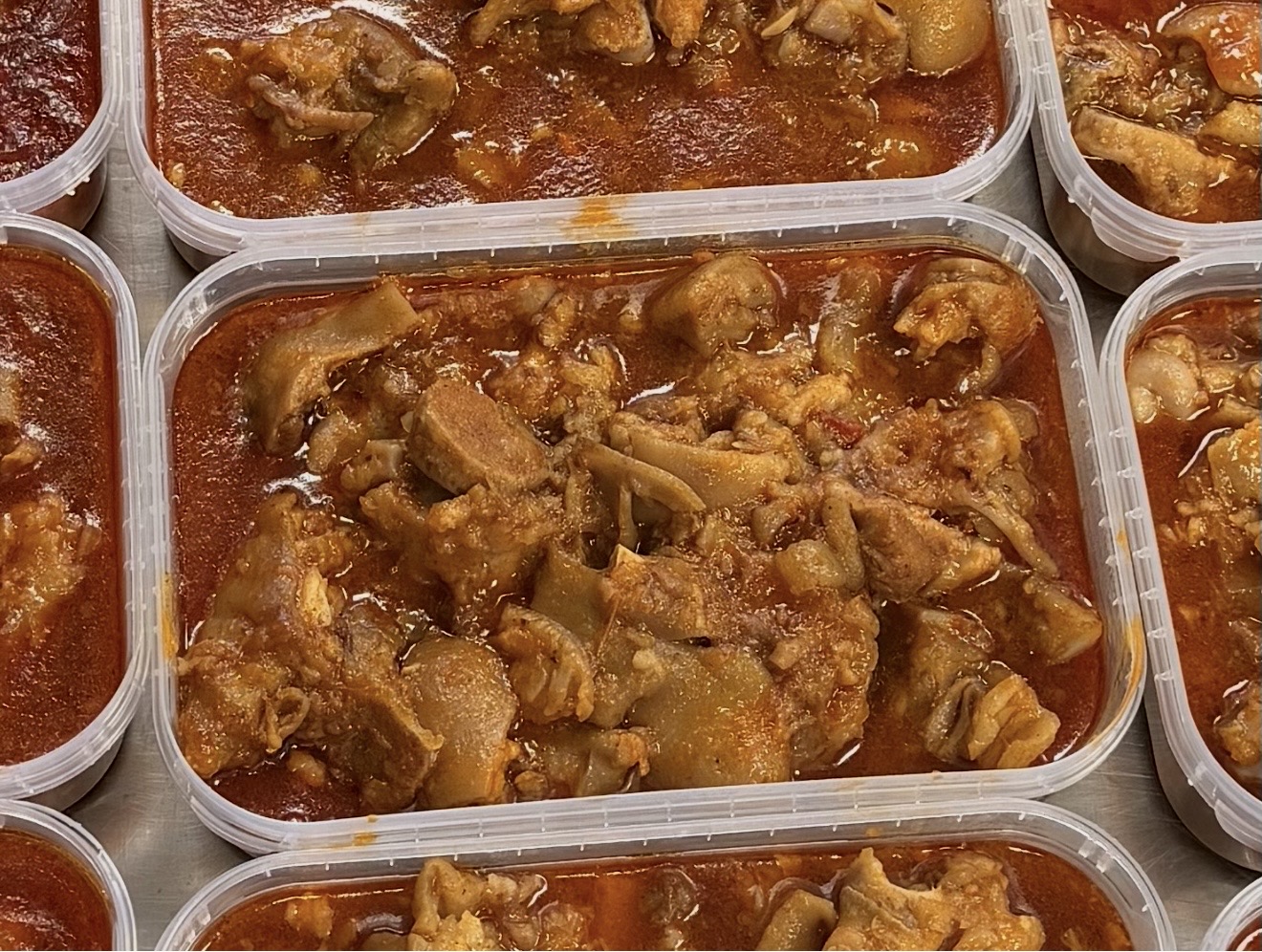 Rádi Házi Körömpörkölt (fagyasztott késztermék) 700g